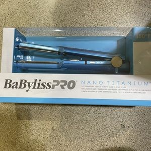 New Babyliss pro nano tinanium iron